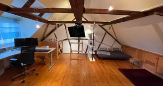 von_poll_real_estate_property_25082028_image_8