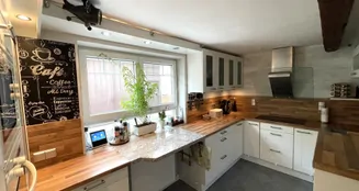 von_poll_real_estate_property_25082028_image_5