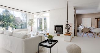 von_poll_real_estate_property_25082023_image_1