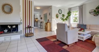 von_poll_real_estate_property_25082055_image_1