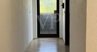 von_poll_real_estate_property_25082132_image_20