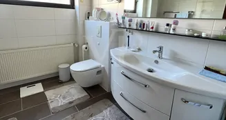 von_poll_real_estate_property_25082132_image_8