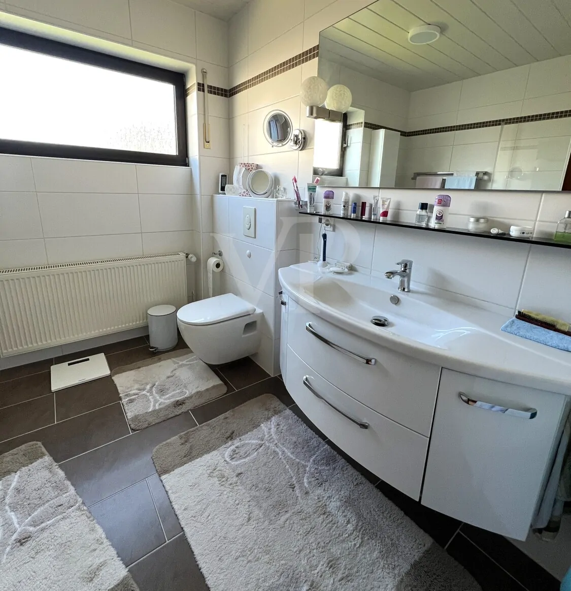 Tageslichtbadezimmer EG