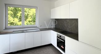 von_poll_real_estate_property_25082072_image_0
