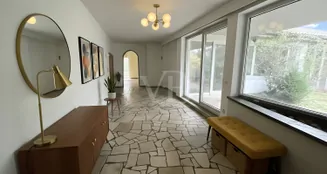 von_poll_real_estate_property_25082124_image_9