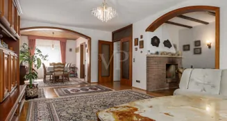 von_poll_real_estate_property_26082040_image_1