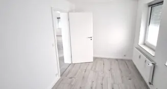 von_poll_real_estate_property_25082070_image_7