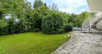 von_poll_real_estate_property_25082139_image_0