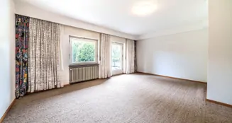 von_poll_real_estate_property_26082002_image_6