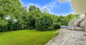 von_poll_real_estate_property_26082002_image_8