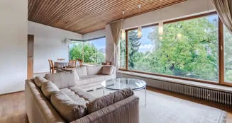 von_poll_real_estate_property_25082075_image_0