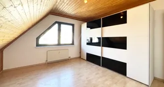 von_poll_real_estate_property_25082076_image_5