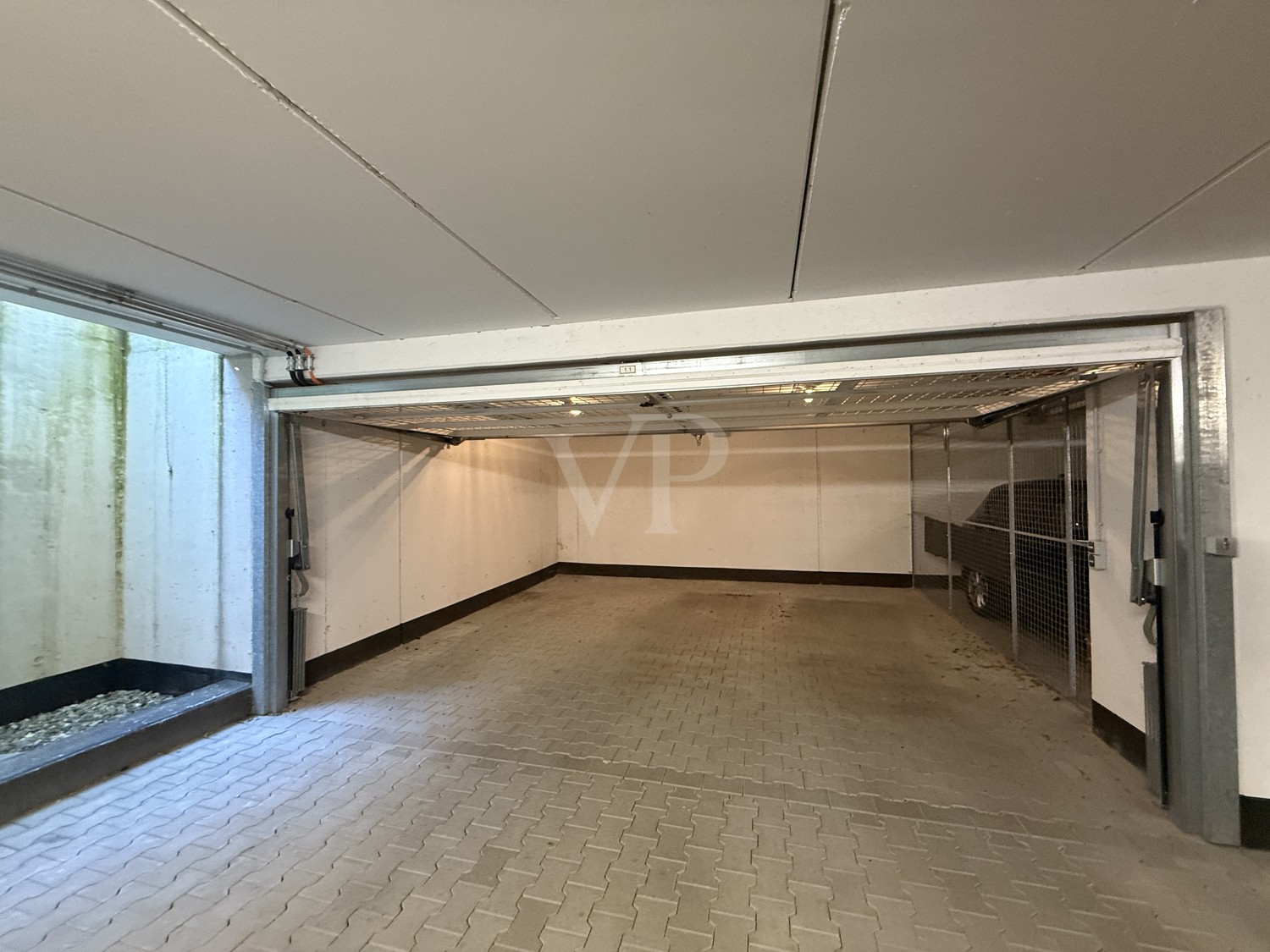 Doppelgarage mit Wallboxvorbereitung