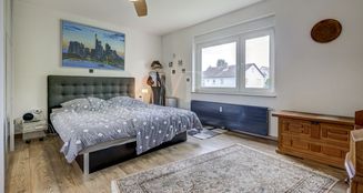 von_poll_real_estate_property_25082069_image_4
