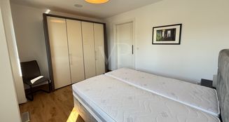von_poll_real_estate_property_25082078_image_8