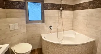 von_poll_real_estate_property_25082162_image_7