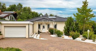 von_poll_real_estate_property_25082092_image_0