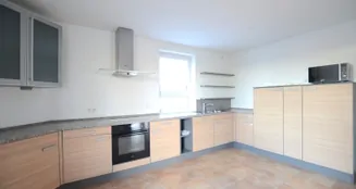 von_poll_real_estate_property_25082160_image_3