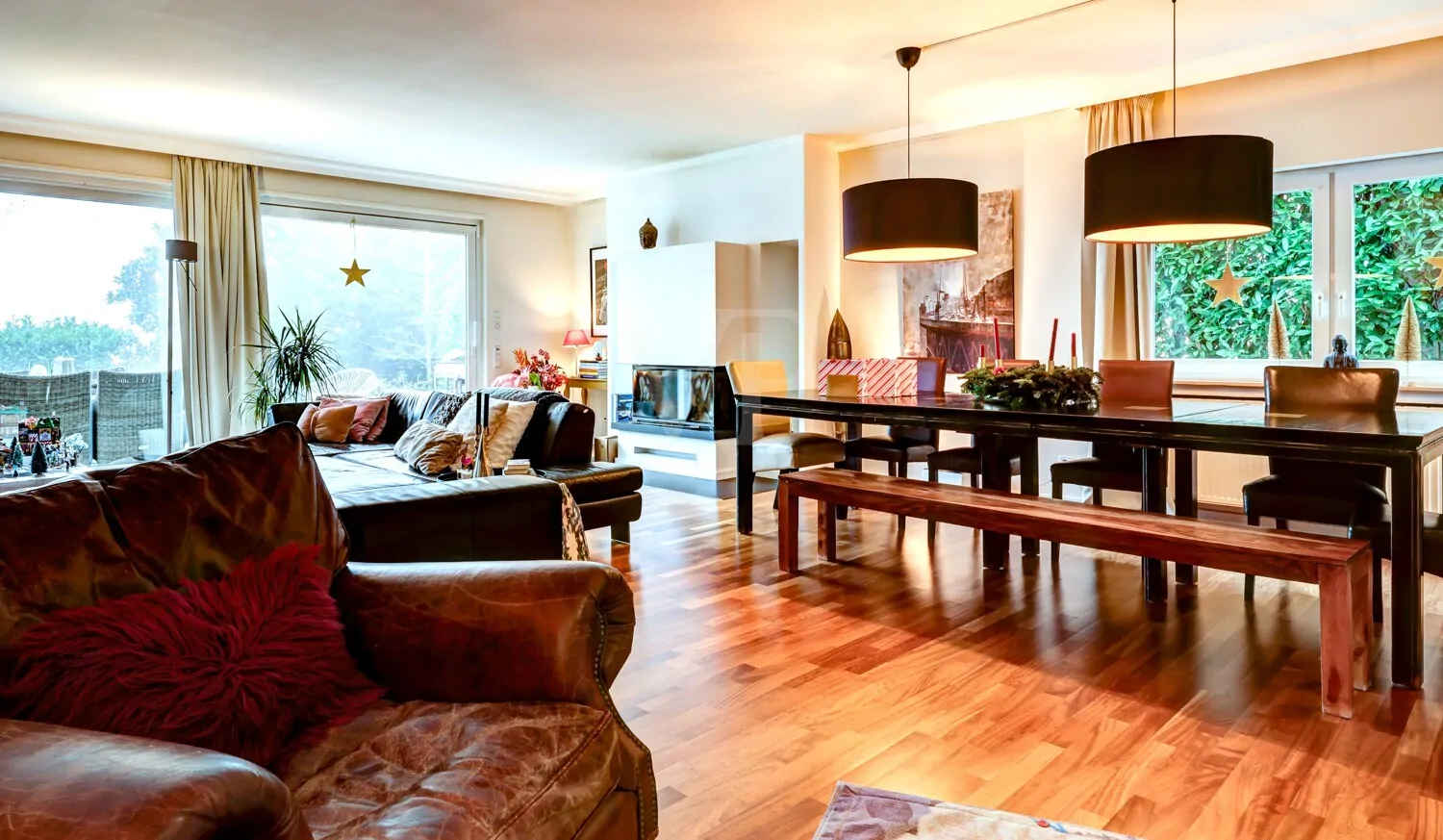 Wohn- und Essbereich