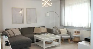 von_poll_real_estate_property_25065030_image_1