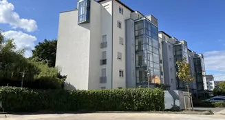 von_poll_real_estate_property_25065037_image_1