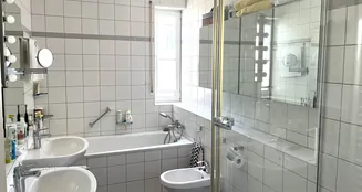 von_poll_real_estate_property_25065037_image_17