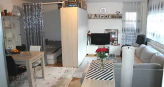 von_poll_real_estate_property_25065031_image_2