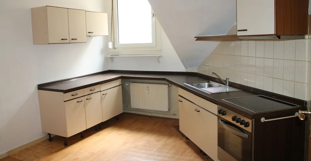 Küche mit Einbauküche