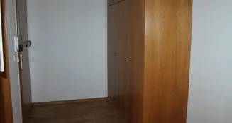 von_poll_real_estate_property_23065037-a_image_10