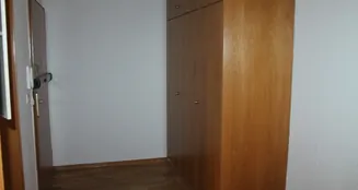 von_poll_real_estate_property_23065037-a_image_10