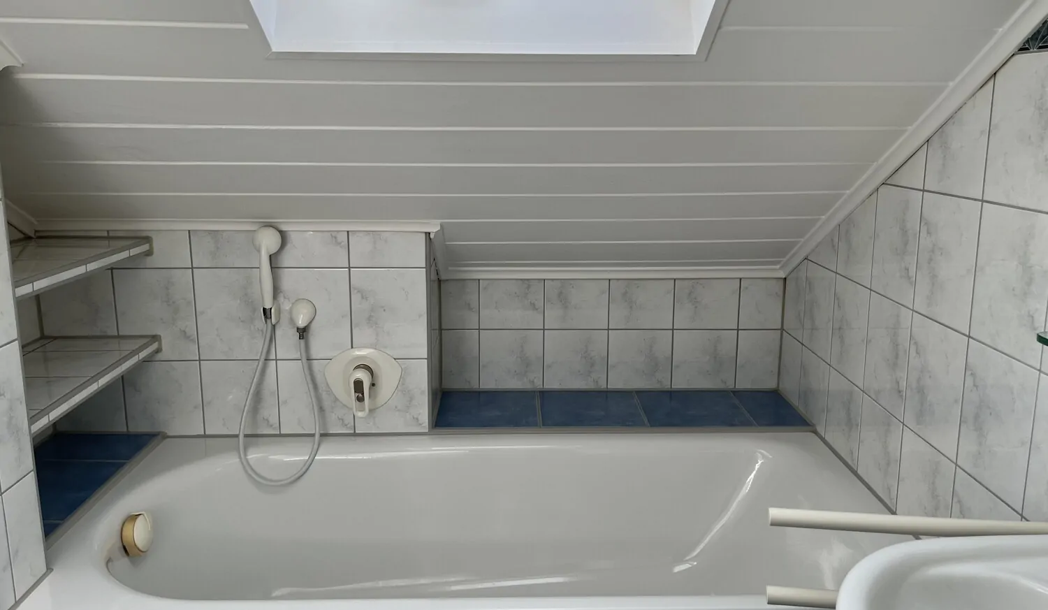 Tageslichtwannenbad Dachgeschoss