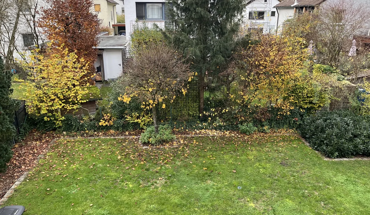 Gartenblick vom Balkon