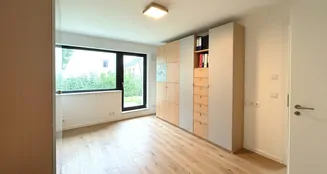 von_poll_real_estate_property_25065038_image_4