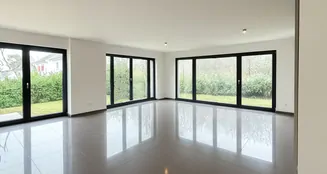 von_poll_real_estate_property_25065038_image_1