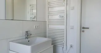 von_poll_real_estate_property_26065001_image_16