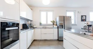 von_poll_real_estate_property_26065005_image_3