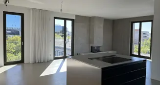 von_poll_real_estate_property_26065011_image_4