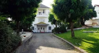 von_poll_real_estate_property_25065047_image_1