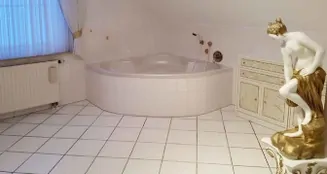 von_poll_real_estate_property_25065047_image_18