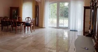 von_poll_real_estate_property_25065047_image_15