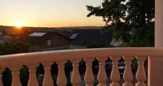 von_poll_real_estate_property_25065047_image_20