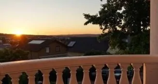 von_poll_real_estate_property_25065047_image_20