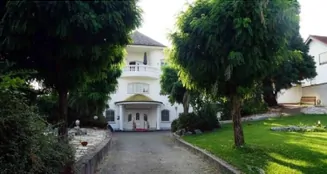 von_poll_real_estate_property_25065047_image_0