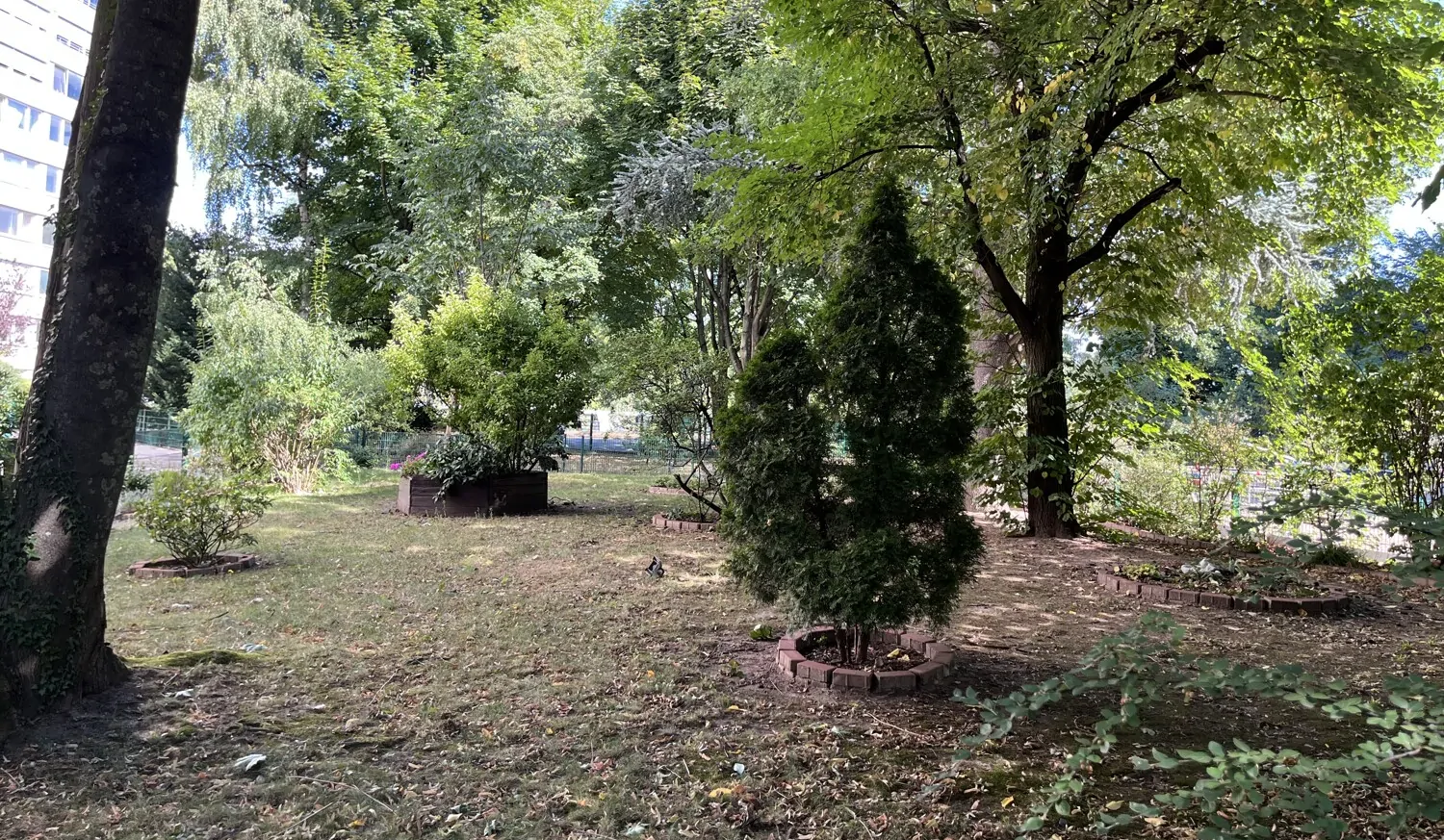 Parkähnliche Gartenanlage