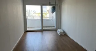 von_poll_real_estate_property_25065043_image_6