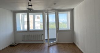 von_poll_real_estate_property_25065042_image_2