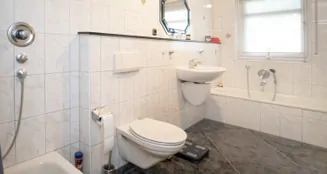 von_poll_real_estate_property_25065023_image_6