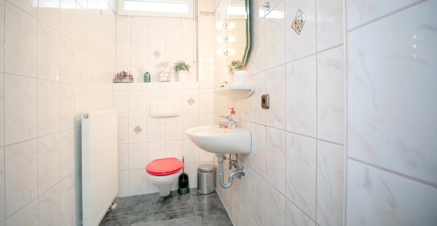 Tageslicht-Gäste-WC