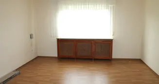 von_poll_real_estate_property_24065038_image_7