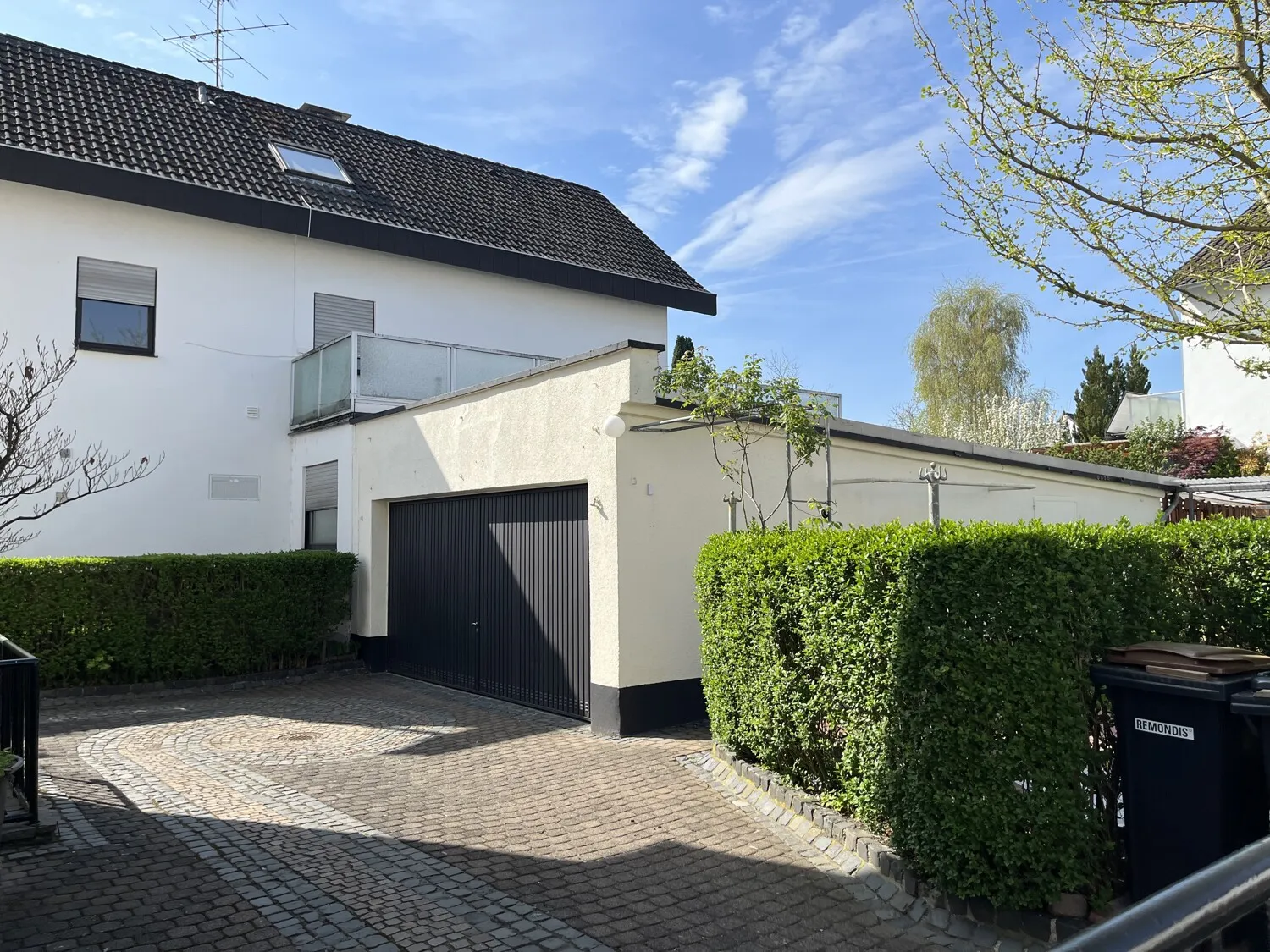 Garageneinfahrt